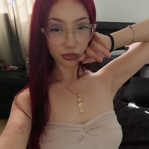 Meet your Posher, Angie